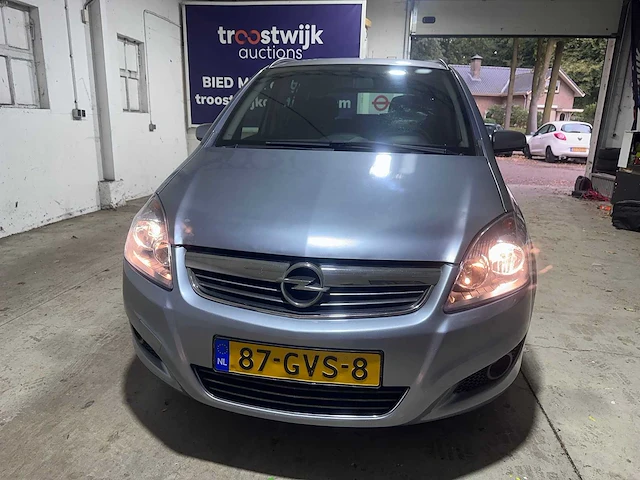 Opel - zafira - 1.8 temptation - 87-gvs-8 - afbeelding 7 van  18