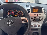 Opel - zafira - 1.8 temptation - 87-gvs-8 - afbeelding 9 van  18