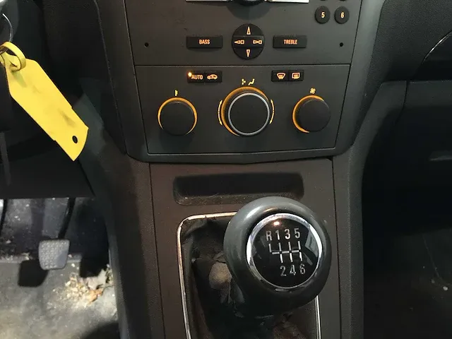 Opel - zafira - 2.2 cosmo - 21-rt-bf - afbeelding 7 van  26
