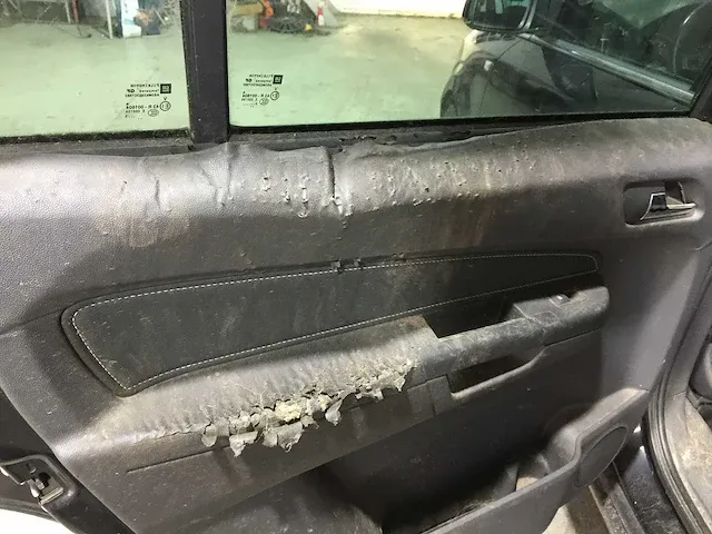 Opel - zafira - 2.2 cosmo - 21-rt-bf - afbeelding 19 van  26