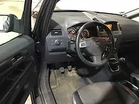 Opel - zafira - 2.2 cosmo - 21-rt-bf - afbeelding 26 van  26