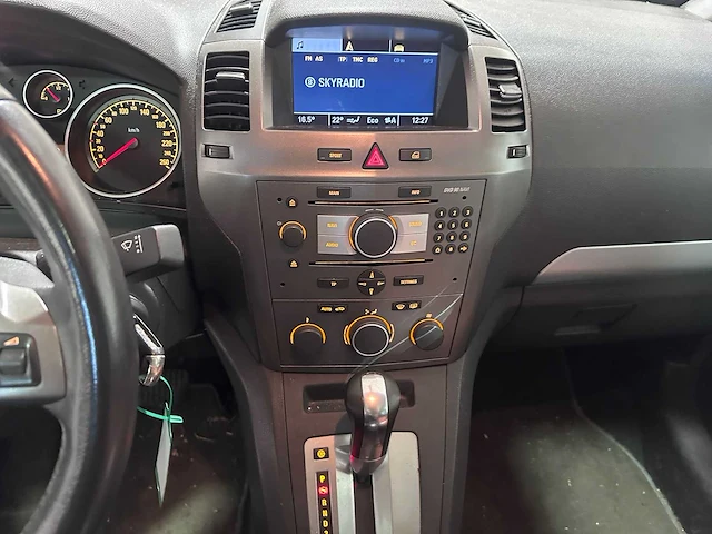 Opel - zafira - 2.2 executive automaat 30-sn-ph - afbeelding 13 van  20
