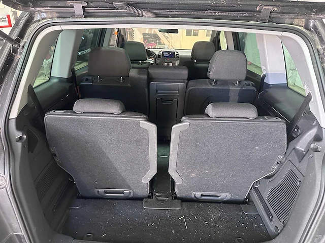 Opel - zafira - 2.2 executive automaat 30-sn-ph - afbeelding 18 van  20