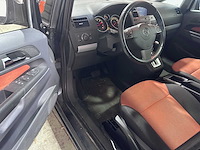 Opel - zafira - 2.2 executive automaat 30-sn-ph - afbeelding 19 van  20