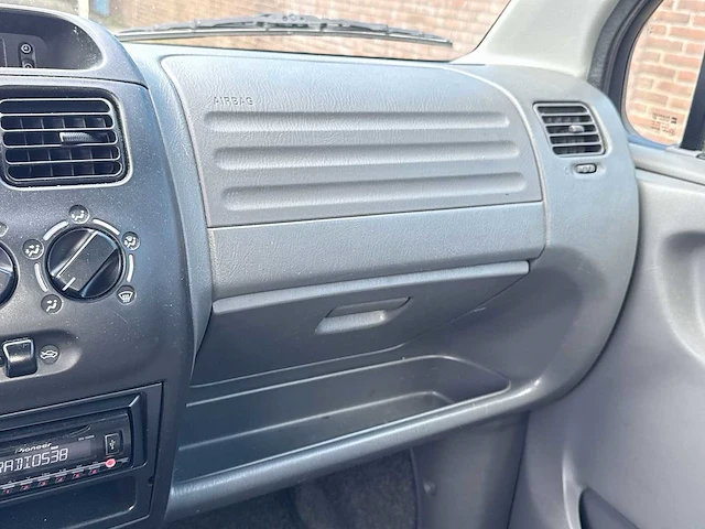 Opel agila 1.0-12v elegance 2001 | 27-ht-pk i - afbeelding 9 van  25