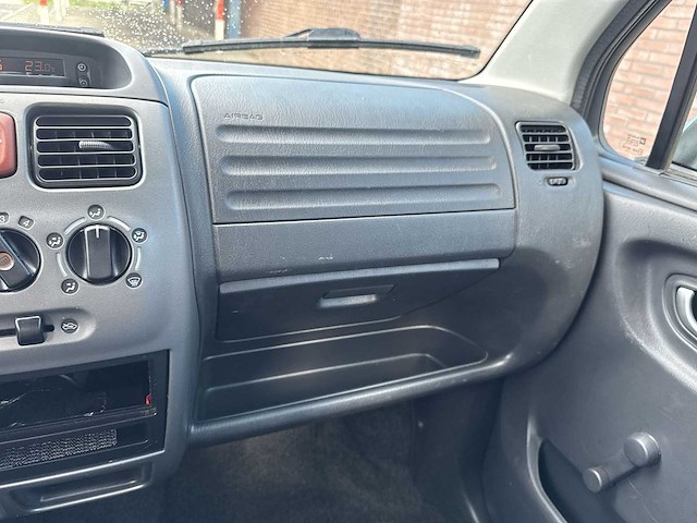 Opel agila 1.0-12v enjoy 2004 | 60-nx-kr i - afbeelding 18 van  26