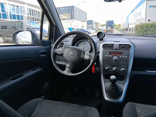 Opel agila 1.0 edition car 2011 | 36-ppd-3 - afbeelding 16 van  25