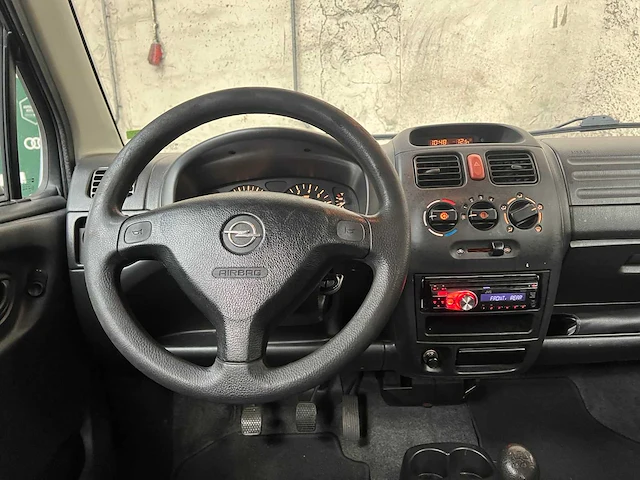 Opel agila 1.2-16v elegance 75pk 2003 (origineel-nl), 52-ll-ls - afbeelding 15 van  46