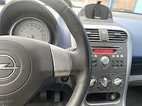 Opel agila 1.2 edition | 74-ppd-3 - afbeelding 11 van  31