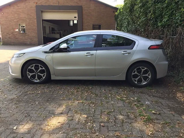 Opel ampera 6-tds-06 - afbeelding 2 van  12