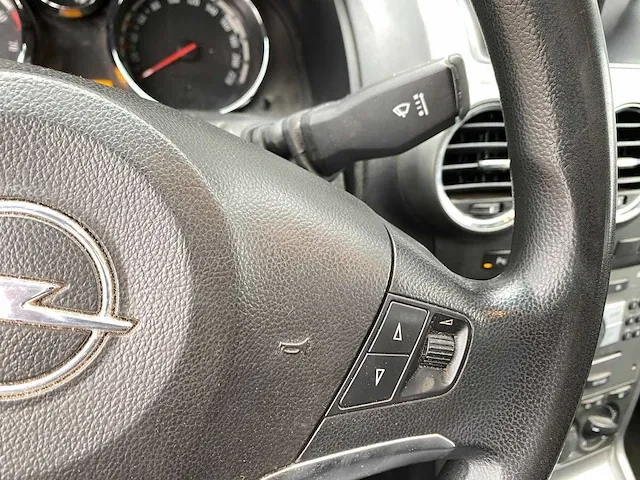 Opel antara suv bedrijfswagen - afbeelding 4 van  18