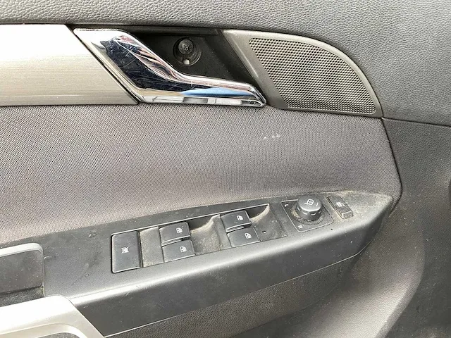 Opel antara suv bedrijfswagen - afbeelding 17 van  18