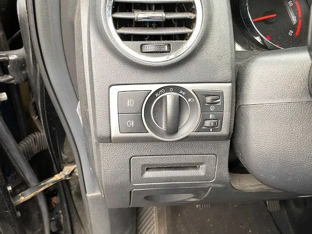 Opel antara suv bedrijfswagen - afbeelding 18 van  18
