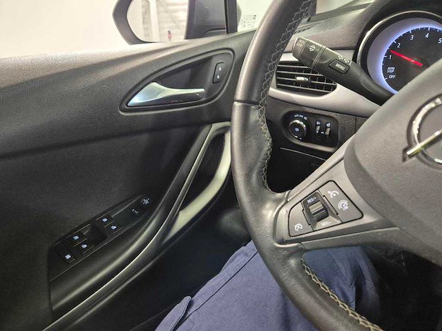Opel astra 1.2 edition , ; j-003-nt - afbeelding 2 van  18