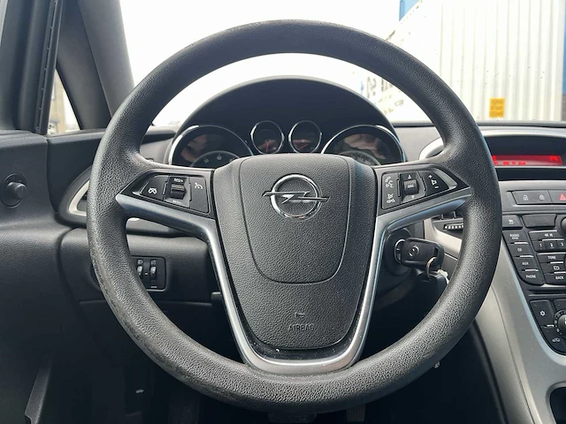 Opel astra 1.4 turbo anniversary edition car 2012 | 20-xdb-9 - afbeelding 5 van  20