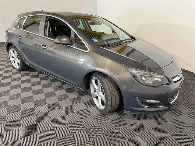 Opel astra 1.4 turbo cosmo, 1-kbz-97 - afbeelding 9 van  12