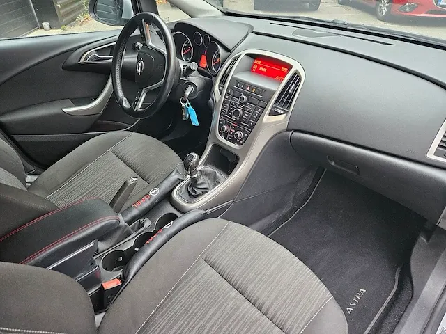 Opel astra 1.4 turbo edition 04-kzr-3 - afbeelding 10 van  23
