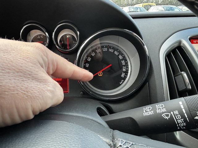 Opel astra 1.4 turbo enjoy, 2015 - afbeelding 2 van  32