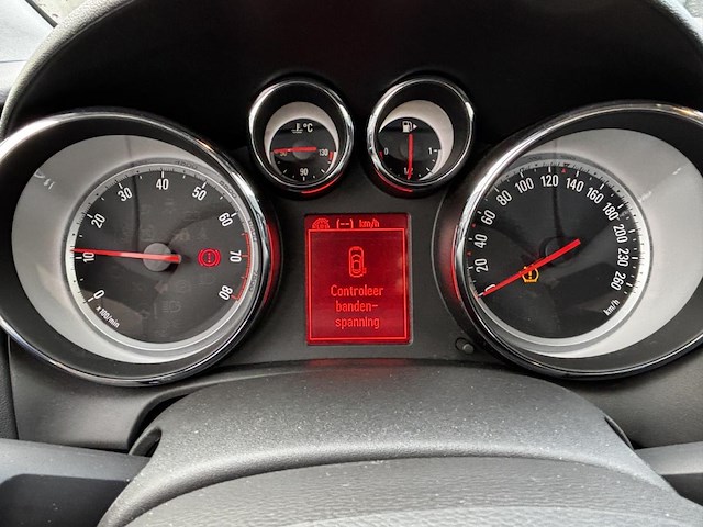 Opel astra 1.4 turbo enjoy, 2015 - afbeelding 32 van  32