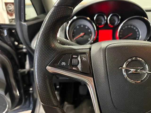 Opel astra 1.4 turbo sport 14-lxf-6 - afbeelding 5 van  21