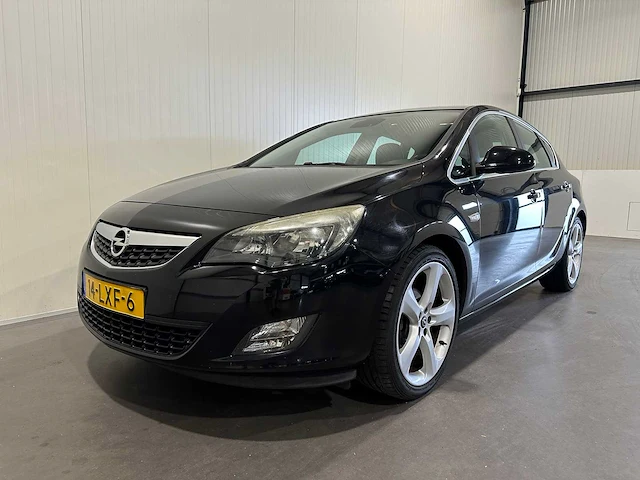 Opel astra 1.4 turbo sport 14-lxf-6 - afbeelding 1 van  21