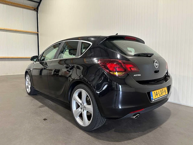 Opel astra 1.4 turbo sport 14-lxf-6 - afbeelding 15 van  21