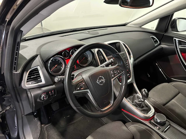Opel astra 1.4 turbo sport 14-lxf-6 - afbeelding 21 van  21