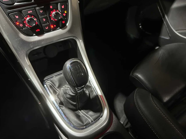 Opel astra 1.4 turbo sport 140pk 2012, 49-xns-9 - afbeelding 22 van  47