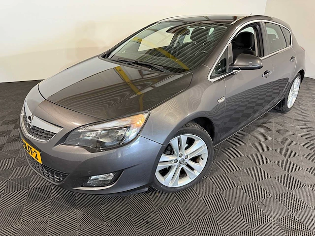 Opel astra 1.4 turbo sport, 39-njt-2 - afbeelding 1 van  16