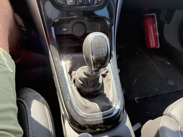 Opel astra 1.4i essentia 100, 2015 - afbeelding 3 van  27