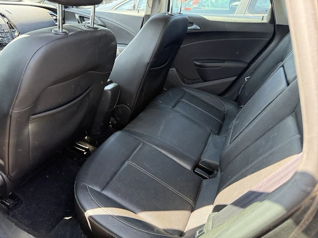 Opel astra 1.4i essentia 100, 2015 - afbeelding 9 van  27