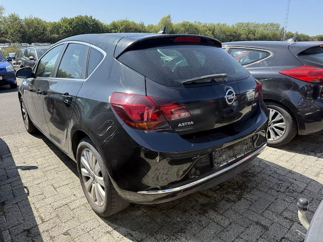 Opel astra 1.4i essentia 100, 2015 - afbeelding 23 van  27