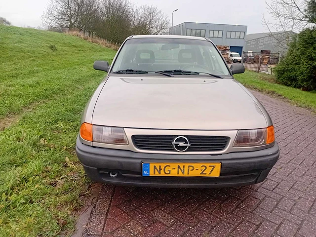 Opel astra 1.4i season, ng-np-27 - afbeelding 13 van  17