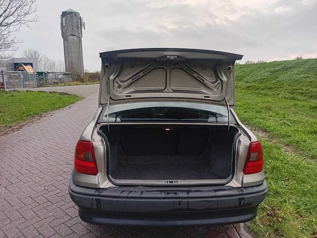 Opel astra 1.4i season, ng-np-27 - afbeelding 15 van  17