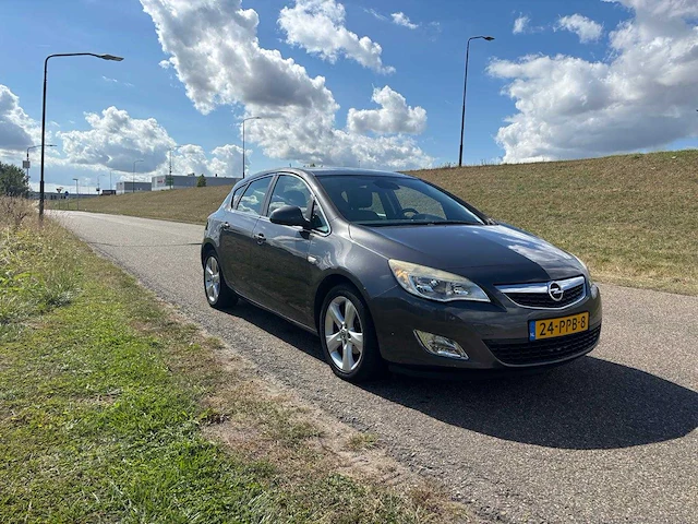 Opel astra 1.6 edition 2011 | 24-ppb-8 i - afbeelding 7 van  14