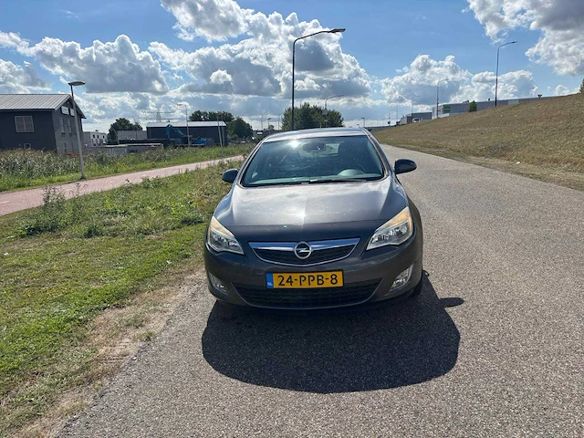 Opel astra 1.6 edition 2011 | 24-ppb-8 i - afbeelding 13 van  14