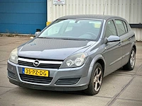 Opel astra 1.6 enjoy, 35-pz-dg - afbeelding 1 van  16