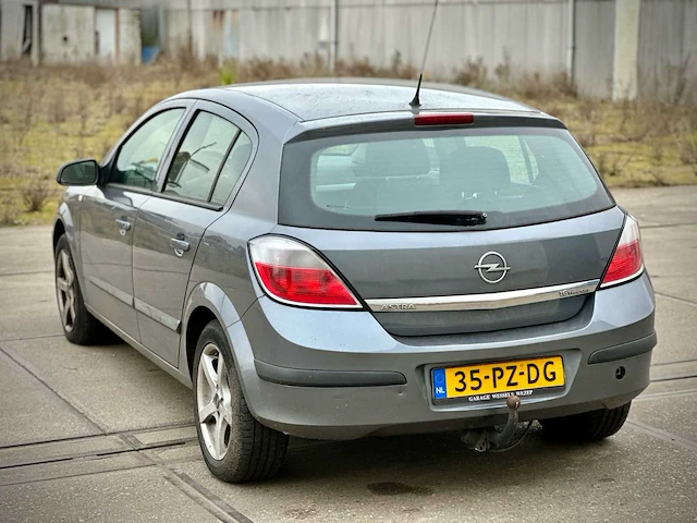 Opel astra 1.6 enjoy, 35-pz-dg - afbeelding 11 van  16