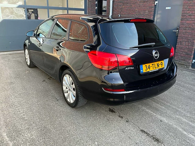 Opel astra 1.6 sports tourer - personenauto - afbeelding 4 van  16
