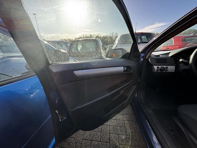 Opel astra 1.6i xep 16v enjoy,2005 - afbeelding 32 van  35