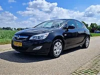 Opel astra 1.7 cdti business +, 110 pk, euro 6, 8-txp-39 - afbeelding 1 van  29