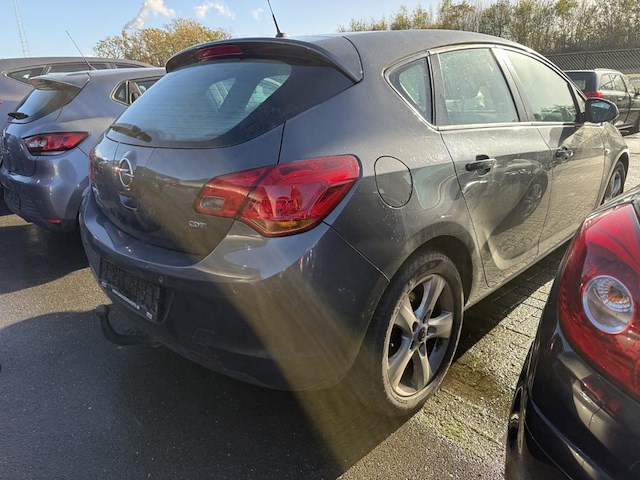 Opel astra 1.7 cdti ecoflex essentia fap (fleet),2011 - afbeelding 23 van  28