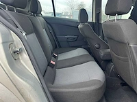 Opel astra 1.8 enjoy car 2005 | 83-rg-nt i - afbeelding 14 van  26