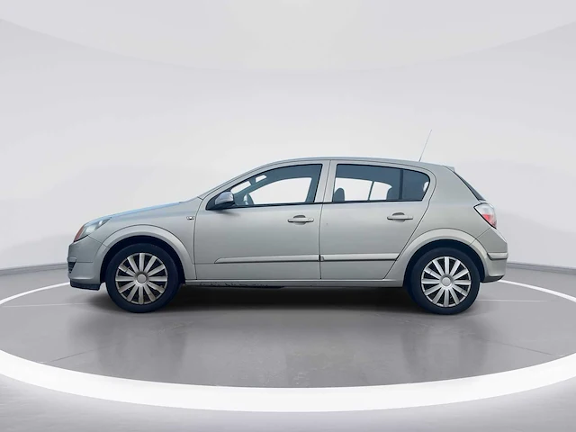 Opel astra 1.8 enjoy car 2005 | 83-rg-nt i - afbeelding 12 van  26