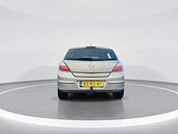 Opel astra 1.8 enjoy car 2005 | 83-rg-nt i - afbeelding 21 van  26