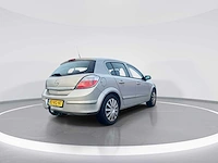 Opel astra 1.8 enjoy car 2005 | 83-rg-nt i - afbeelding 22 van  26