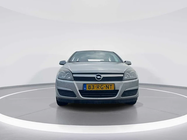 Opel astra 1.8 enjoy car 2005 | 83-rg-nt i - afbeelding 25 van  26