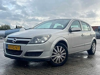 Opel astra 1.8 enjoy car 2005 | 83-rg-nt i - afbeelding 26 van  26