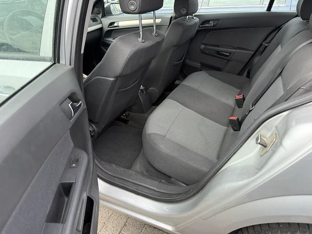 Opel astra, 2007 - afbeelding 9 van  28