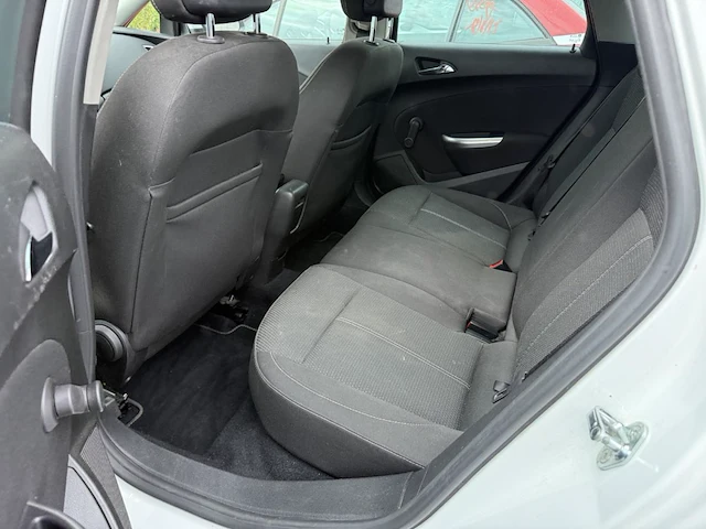Opel astra, 2011 - afbeelding 11 van  29